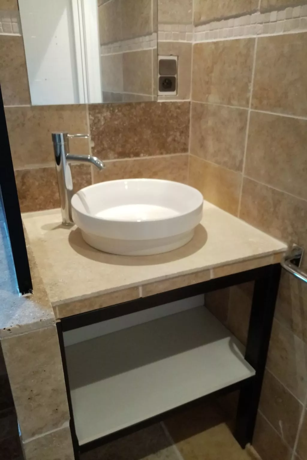 Provenzalisches Ferienhaus mit Charme auf dem Land mit Pool-Inside