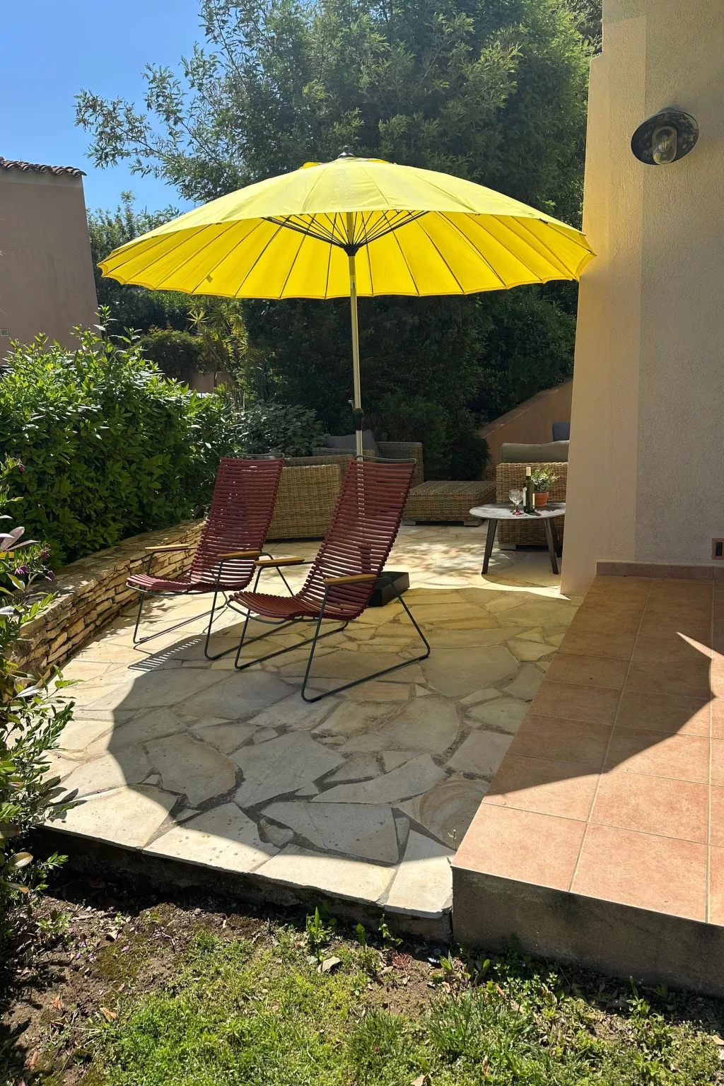 Mit Garten, Grill und Terrasse-Draußen