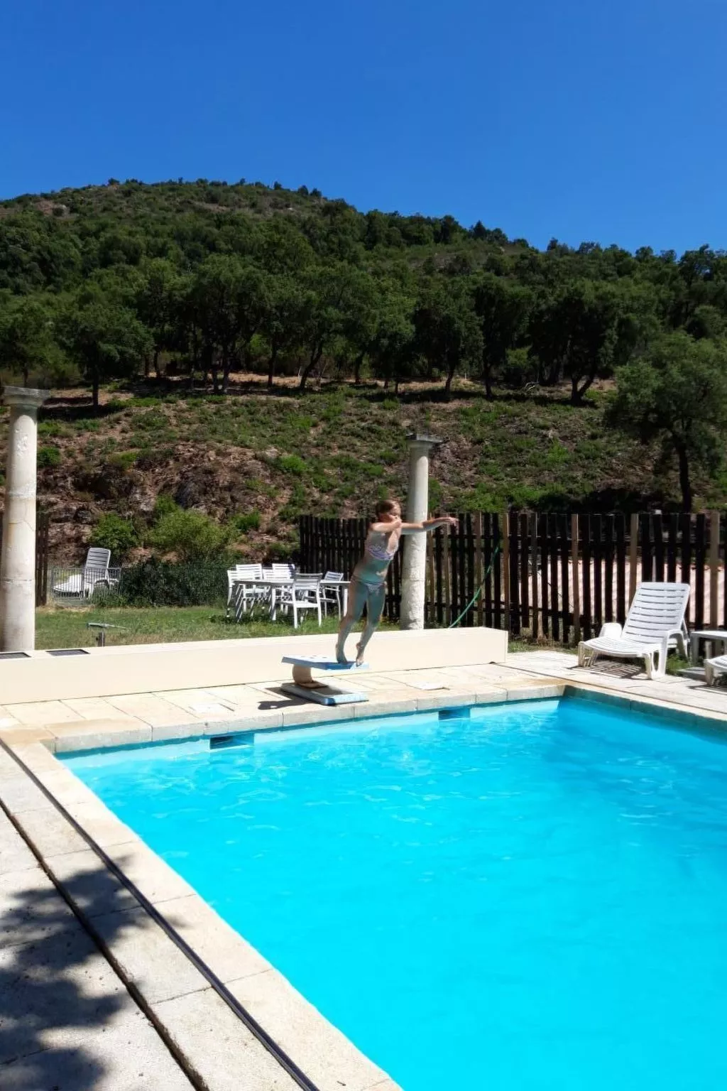 3 Zimmerhaus-Outside