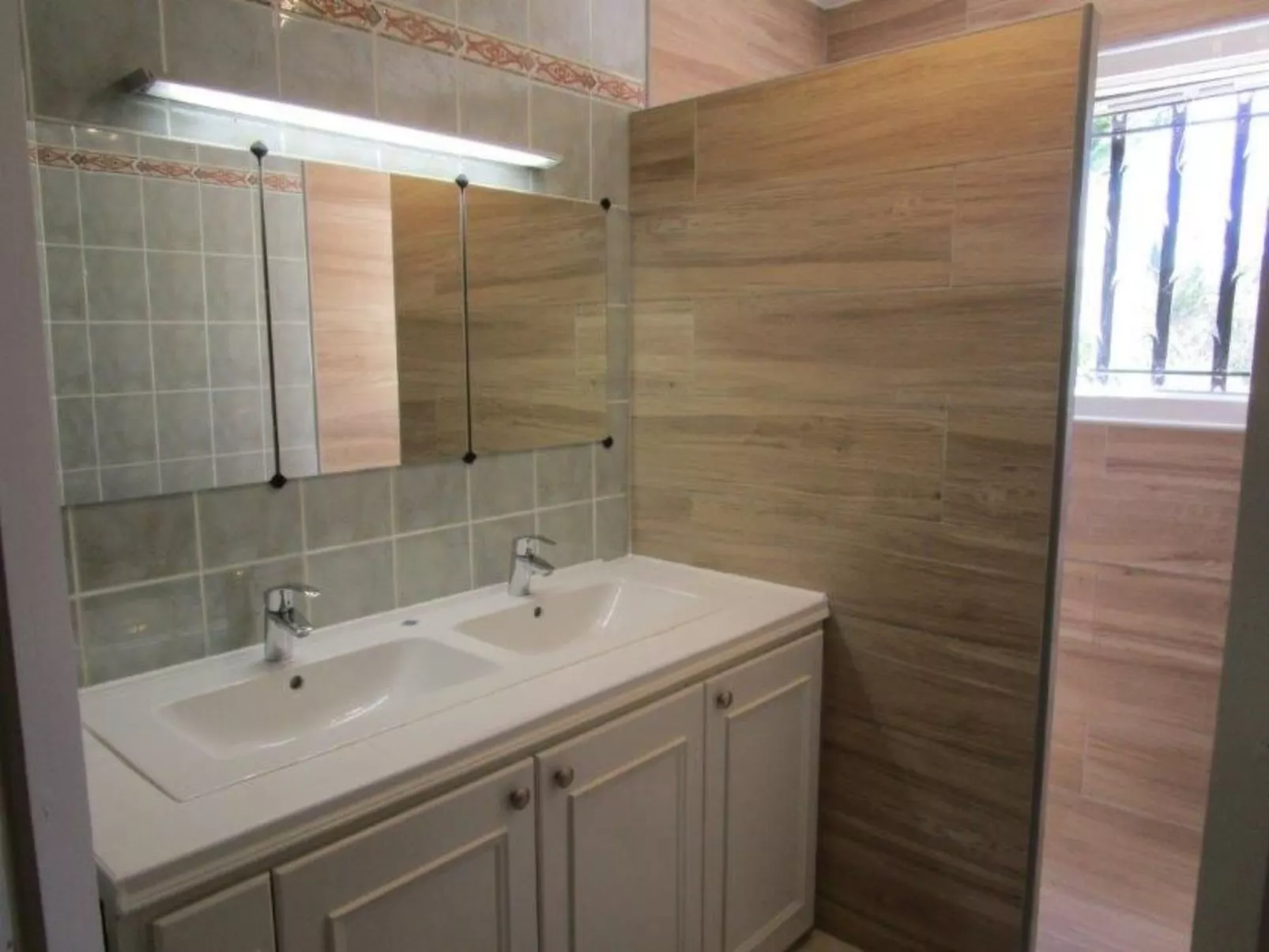 Ferienvilla "Beautiful" mit Garten, Grill und Terrasse-Inside