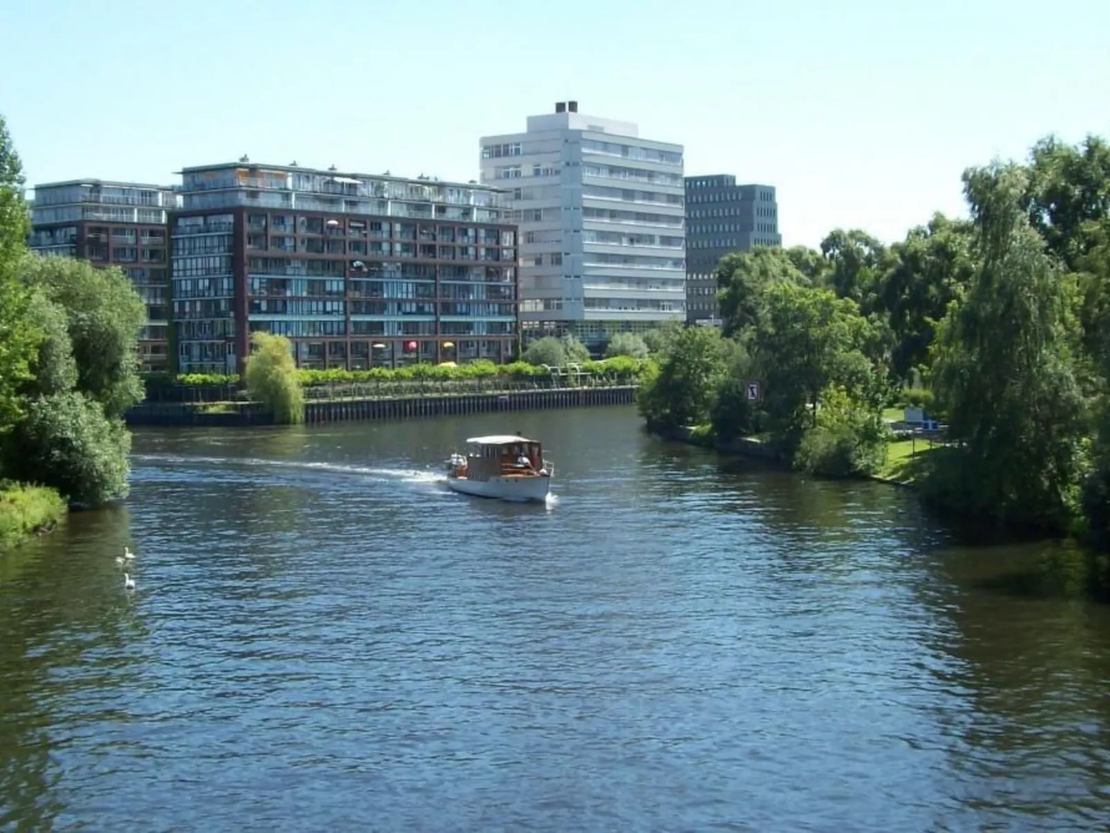 Stylische Ferienwohnung mit Südbalkon in Messenähe-Dehors