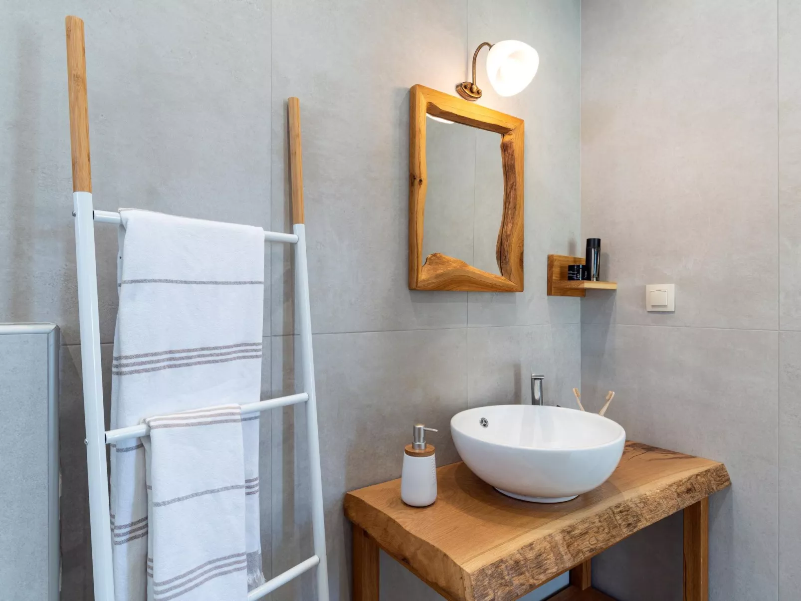 Klimatisierte Villa Elia-Image-tags.info