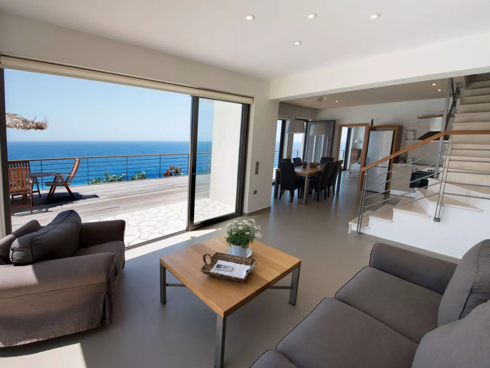 Schönes Haus in Lefkada mit privatem Pool und malerischer Aussicht-Drinnen