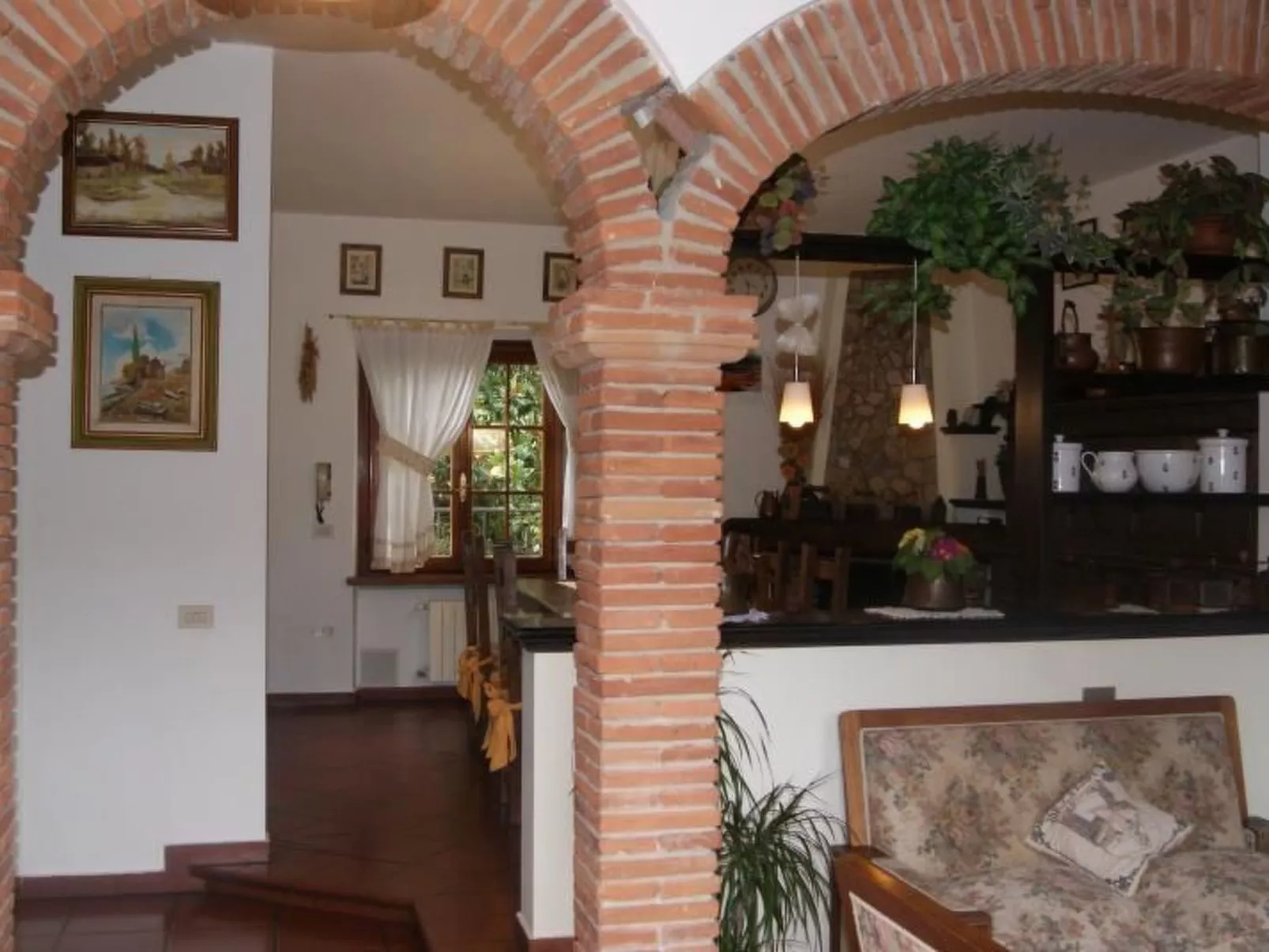 Villa mit privatem überdachbarem Pool-Dedans