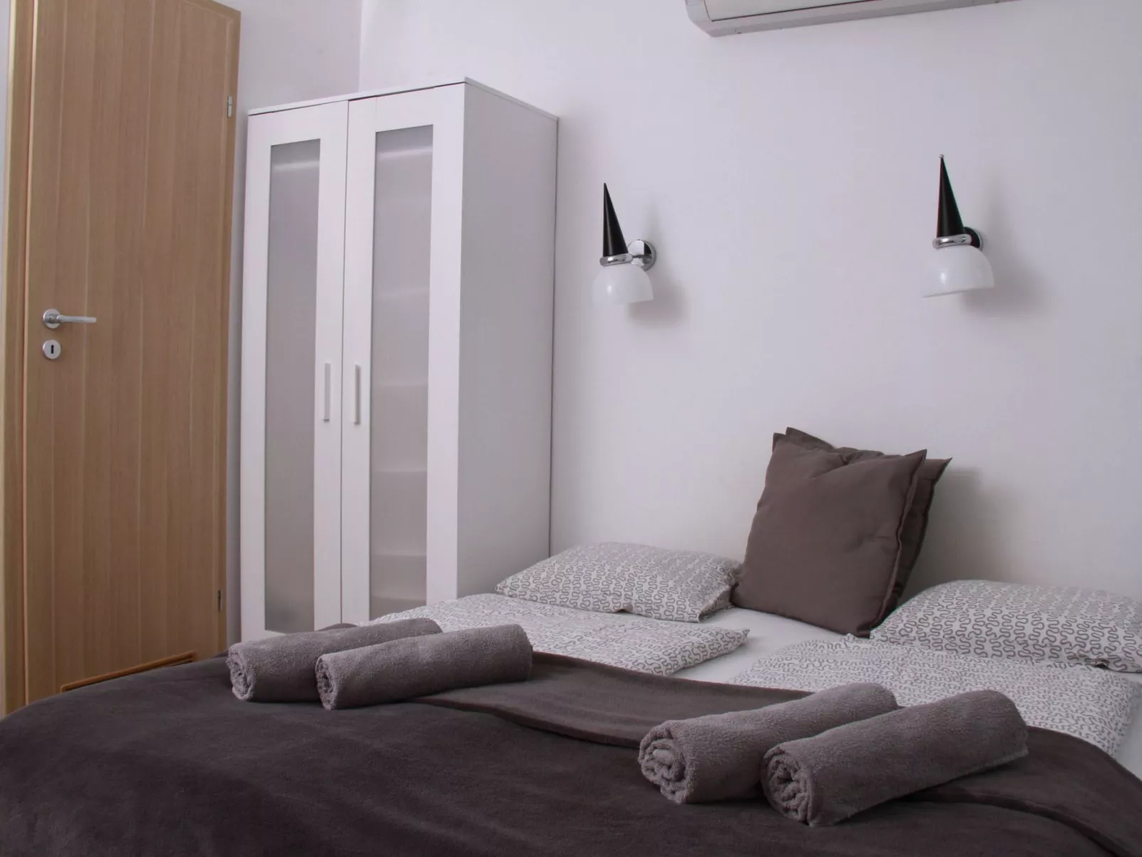 Apartment für acht Personen im Dachgeschoss-Inside