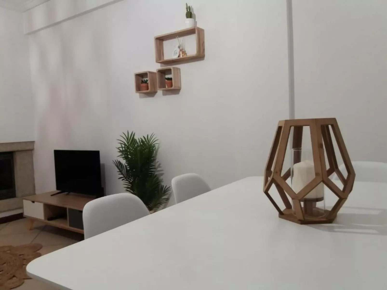 Sonnenstation im Zentrum-Drinnen