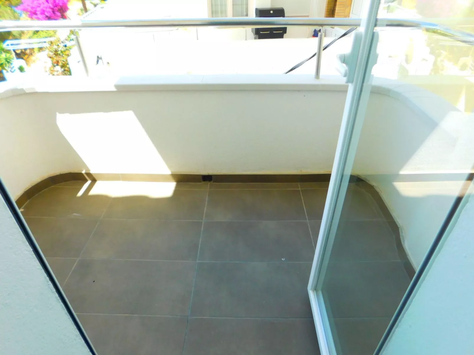 A-157 Joan Margarit-Dehors