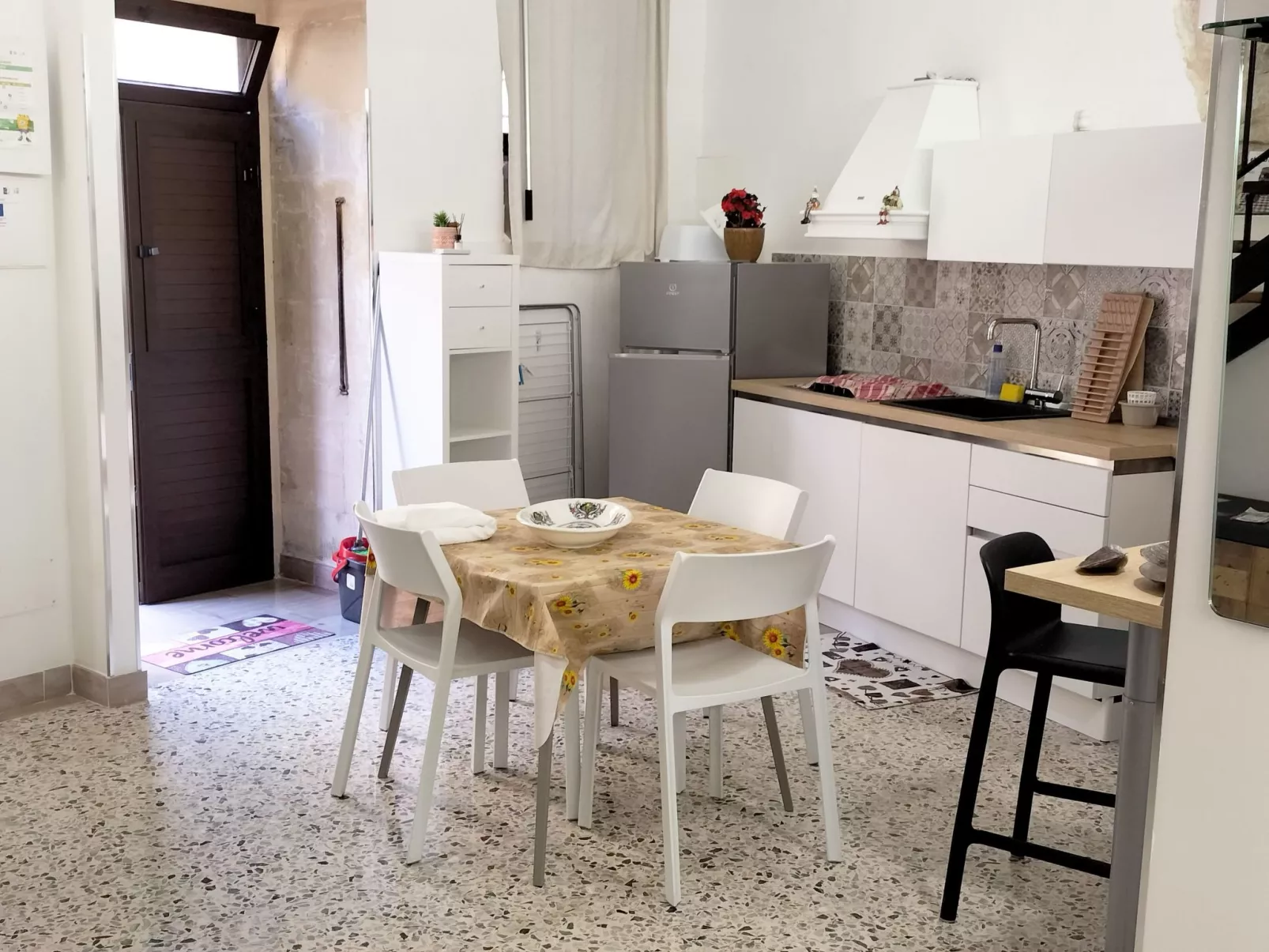 Casa Maria Jucunda Sicilia-Dedans