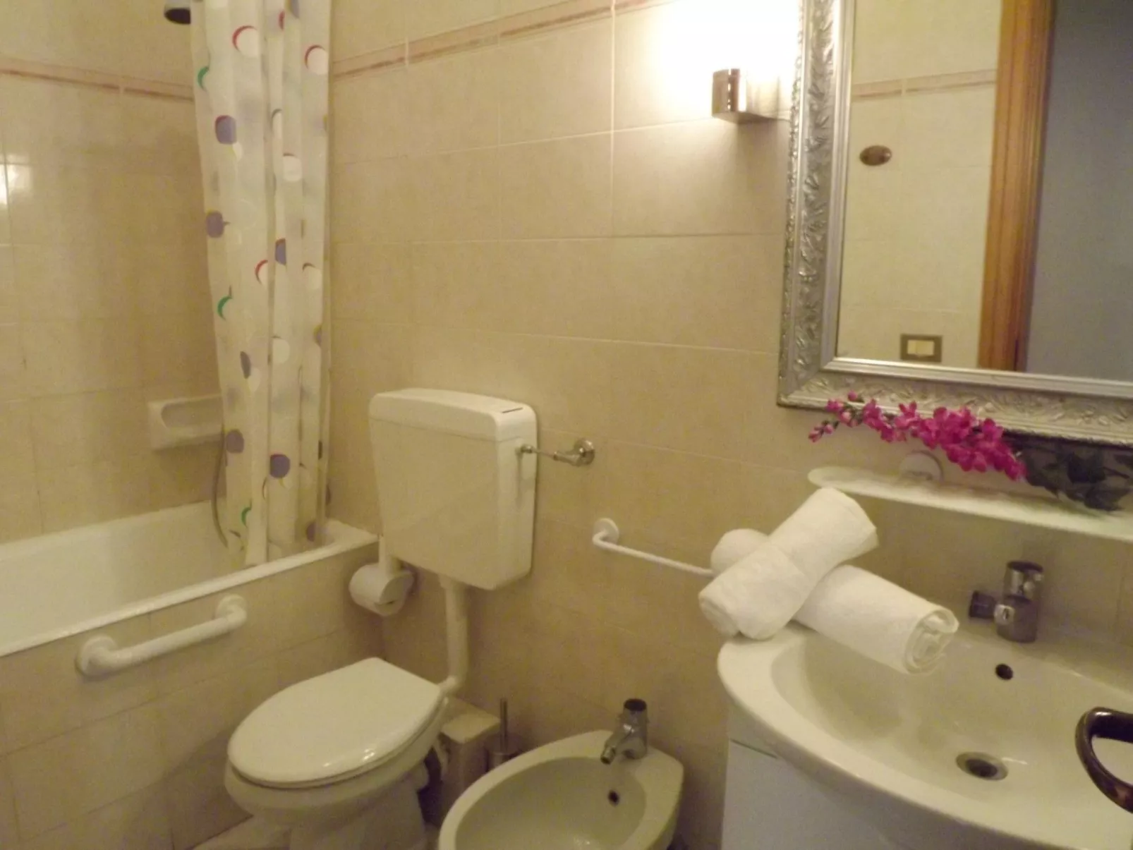 ILA1803 HOUSE AL PORTO-Image-tags.info