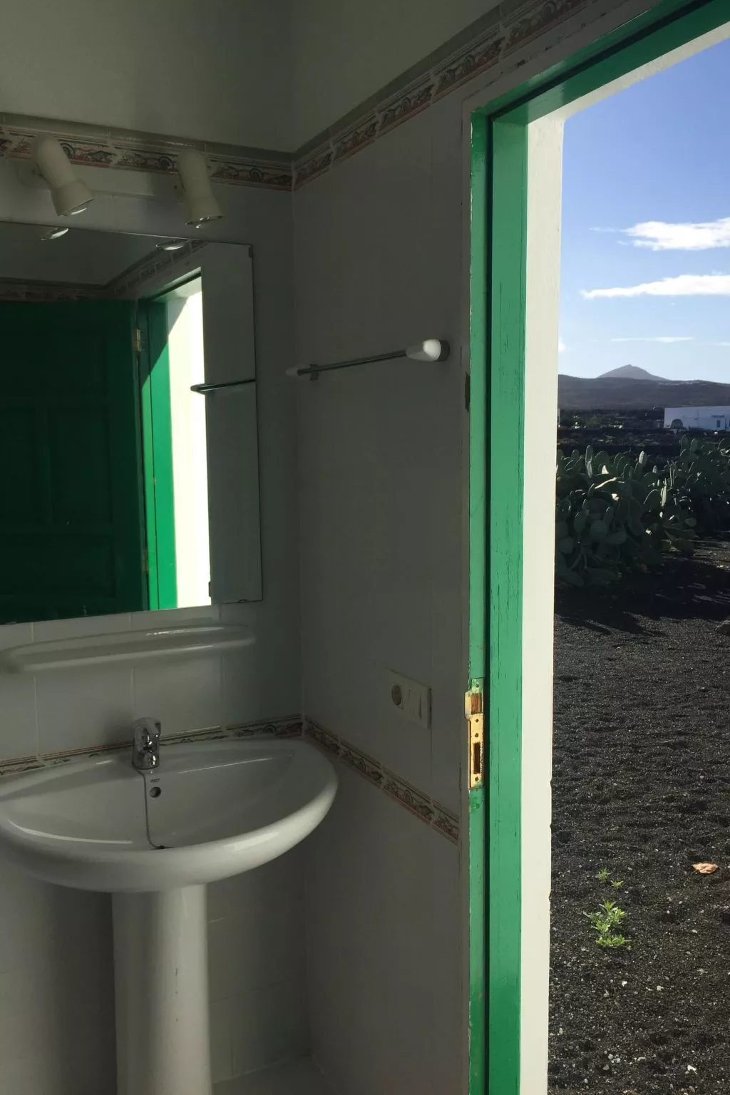 Finca mit Pool und herrlichem Meerblick-Outside