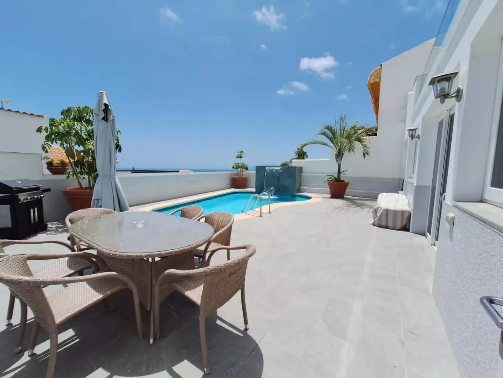 Apartamento vacacional "2 Schlafzimmer Suite eigener Pool"-Draußen