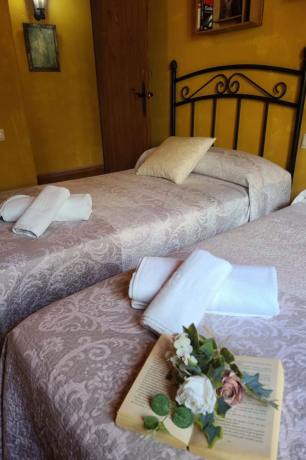 In Algarinejo mit Eigener Terrasse-Drinnen