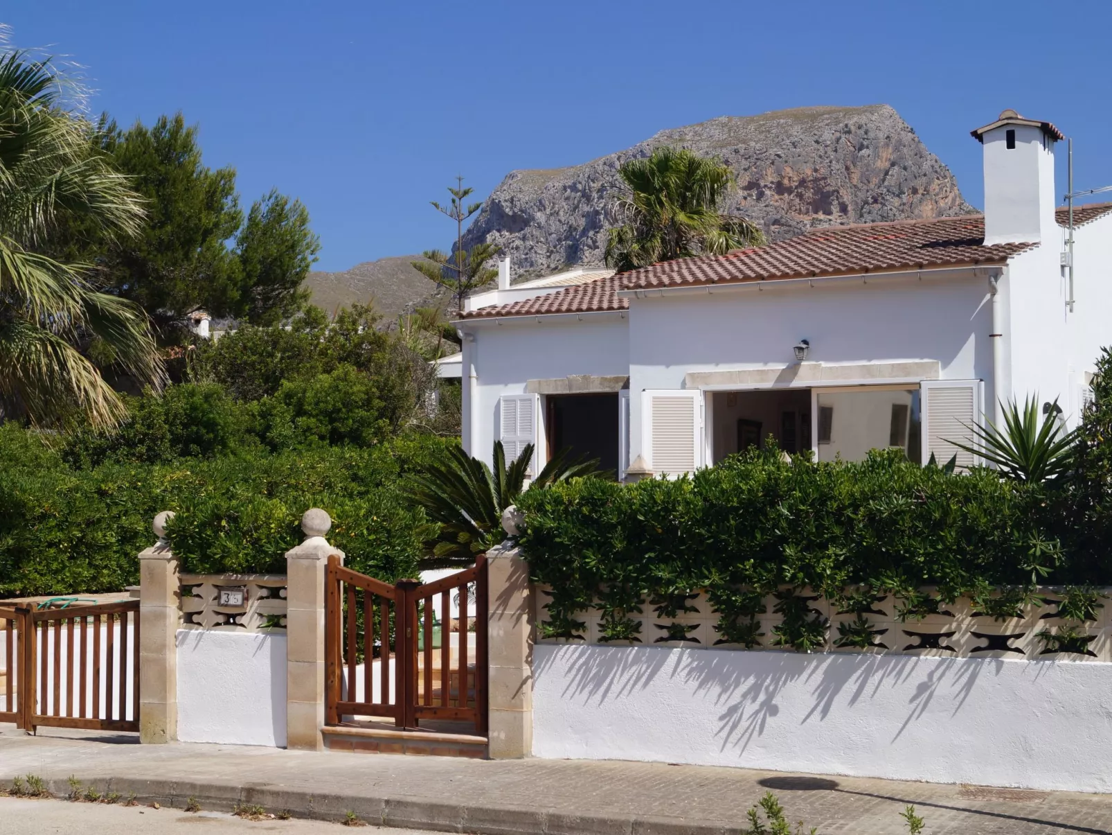 Romantisches Ferienhaus am Meer - Outside
