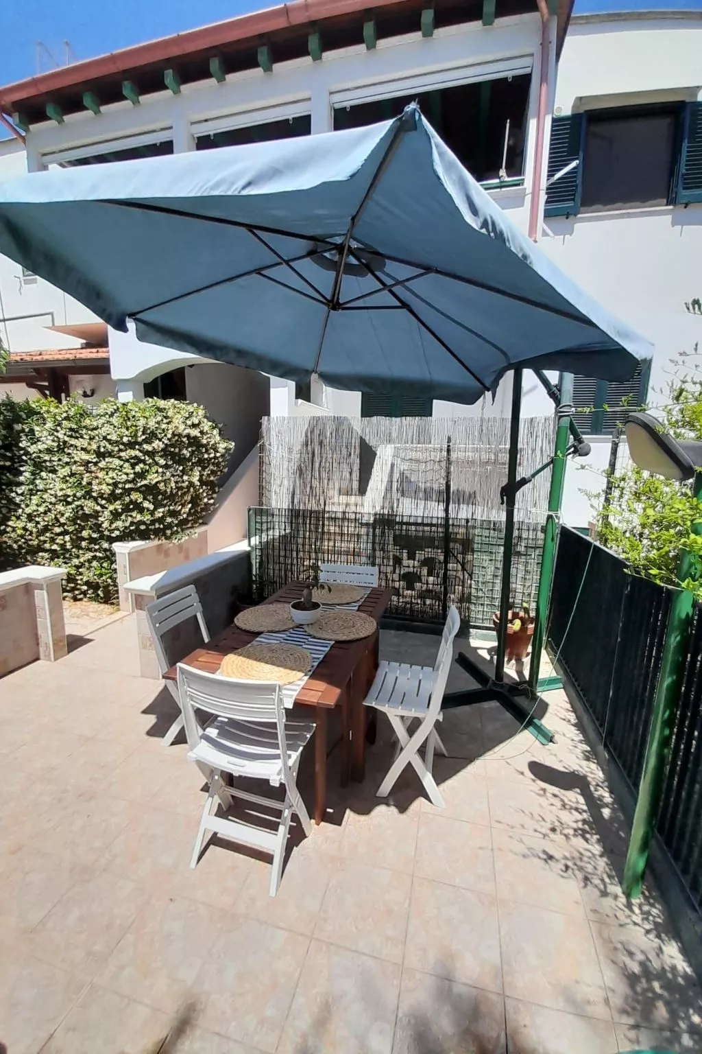 Wohnung in Campomarino mit privatem Parkplatz-Draußen