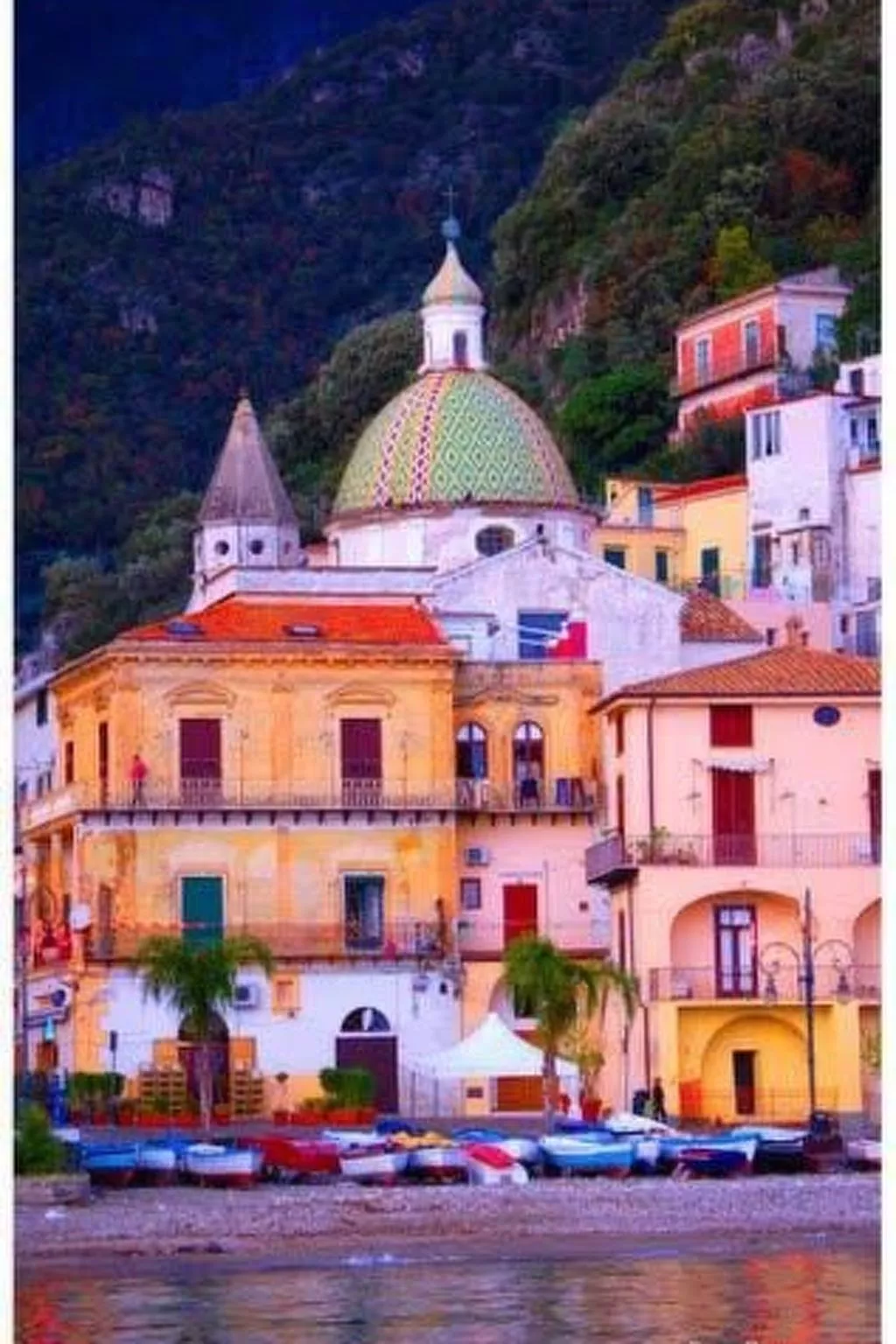 Haus in Cava De' Tirreni und Bergblick-Image-tags.info