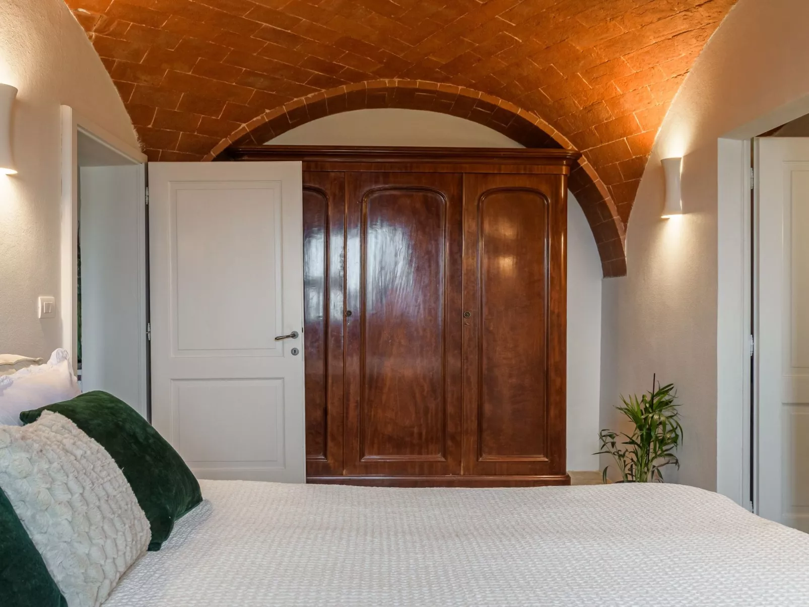 Toskanisches Apartment mit Gewölbedecken und Terrasse-Inside