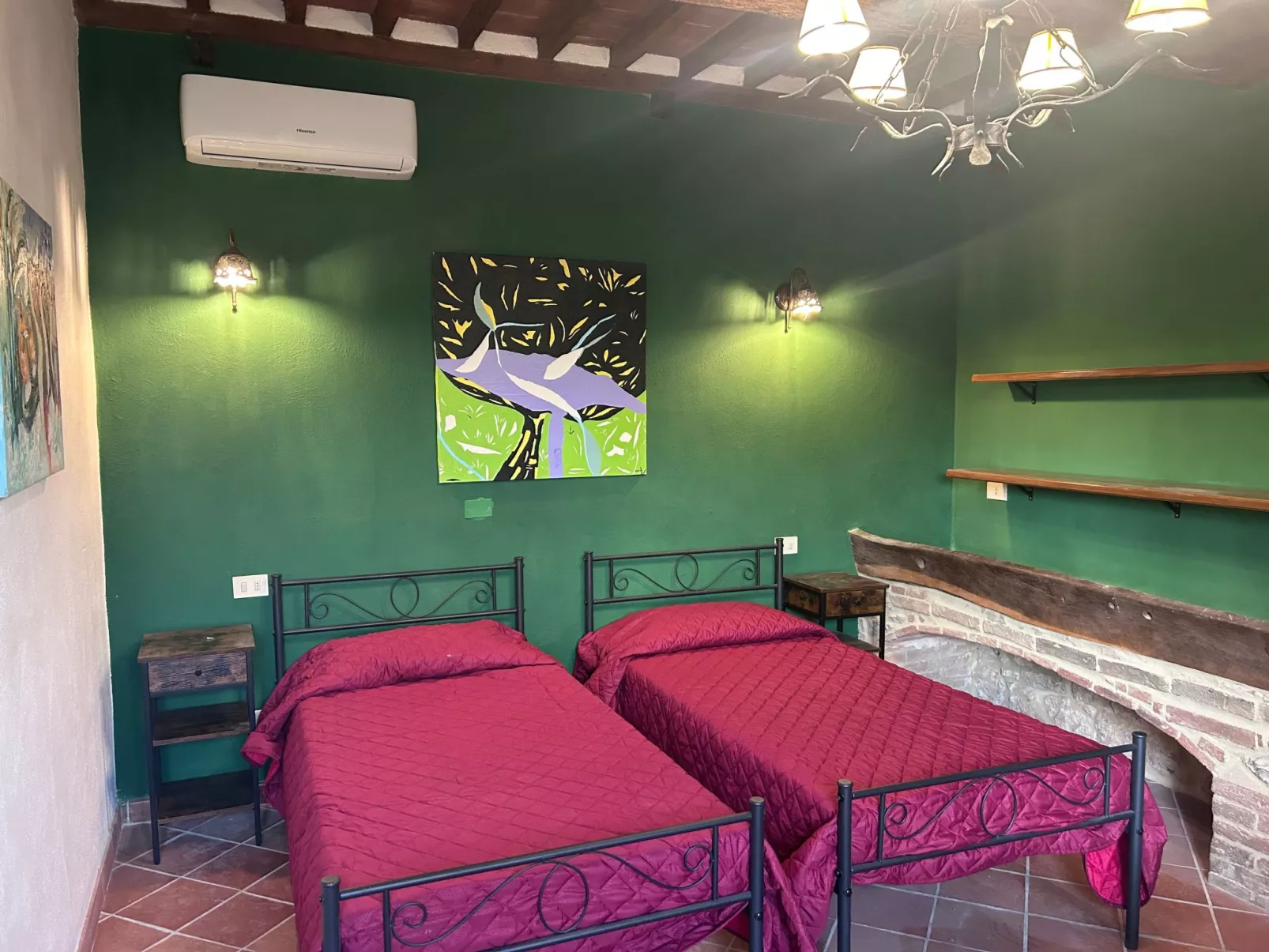 Bauernhaus mit Schwimmbad -Klimaanlage-Inside