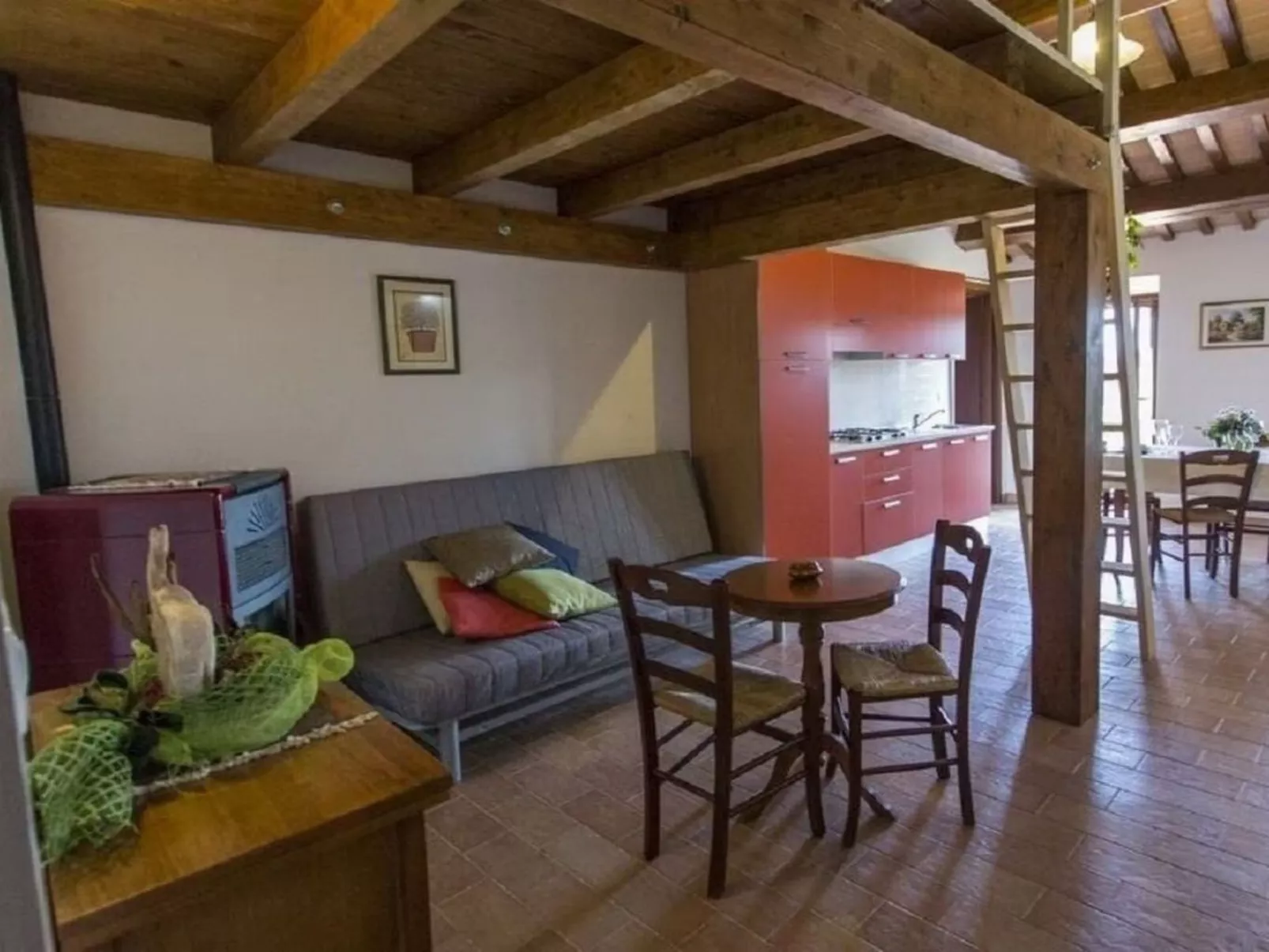 Erschwingliche Villa mit privatem Pool-Inside