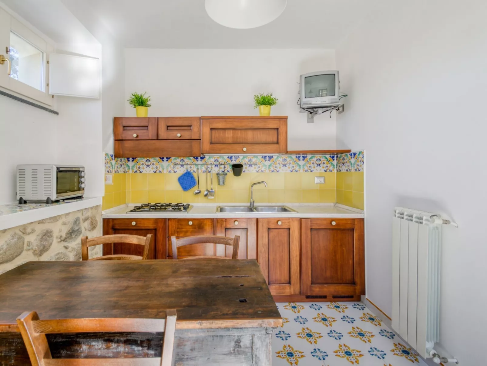 Il Vicolo - Zweizimmerwohnung im Zentrum von Ceraso mit Küche und Terrasse, bis-Drinnen