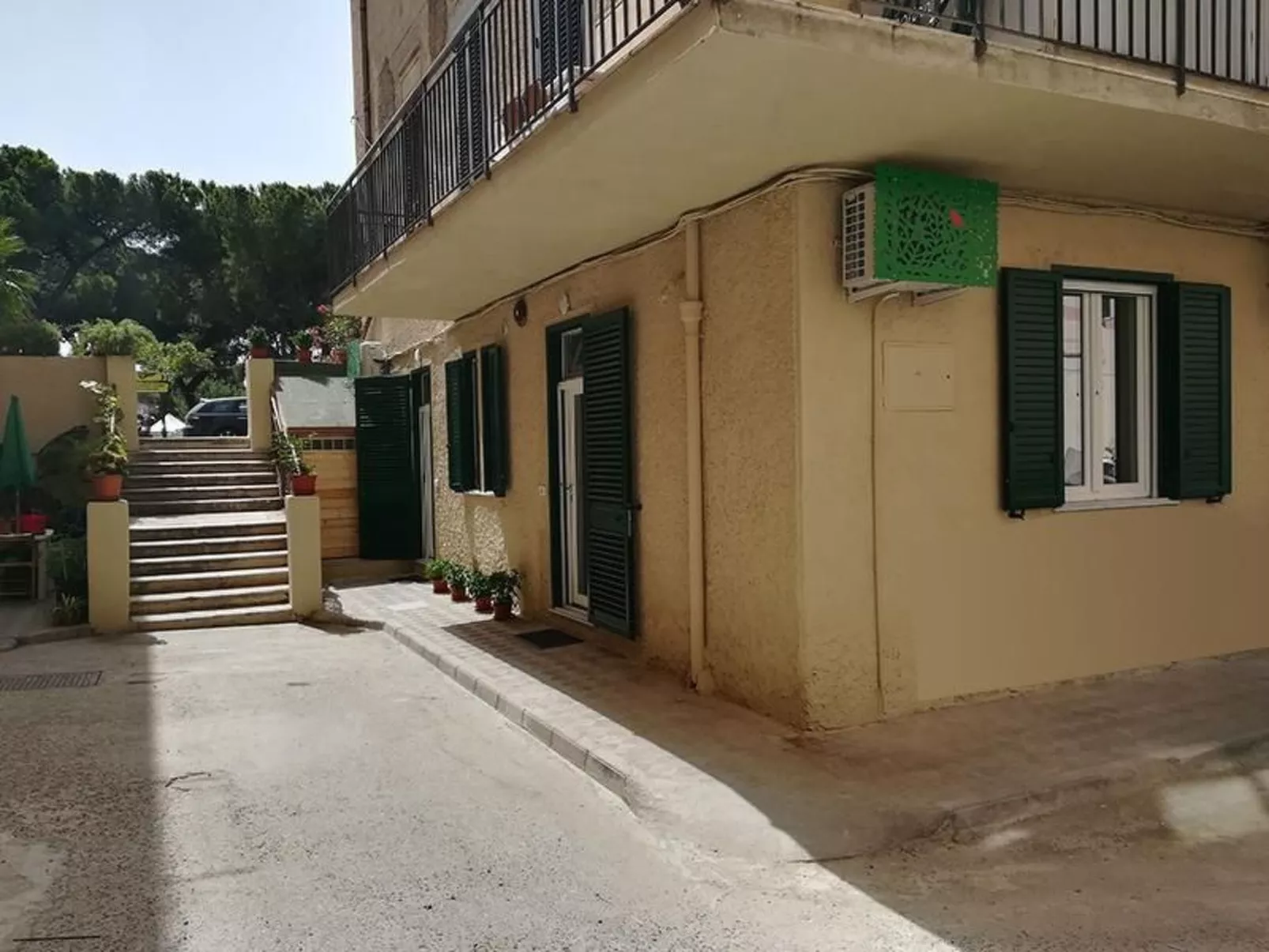 In Reggio Calabria-Image-tags.info