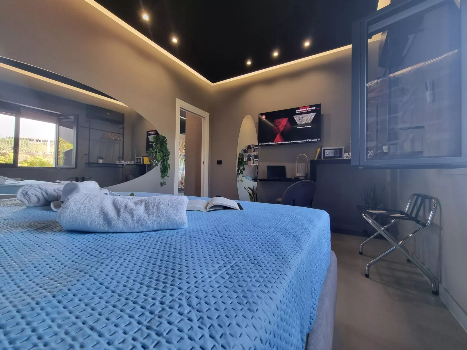 Antigua bei Holiday World-Inside