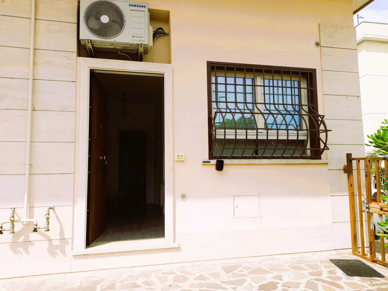 Luca's Haus bei Holiday World-Draußen