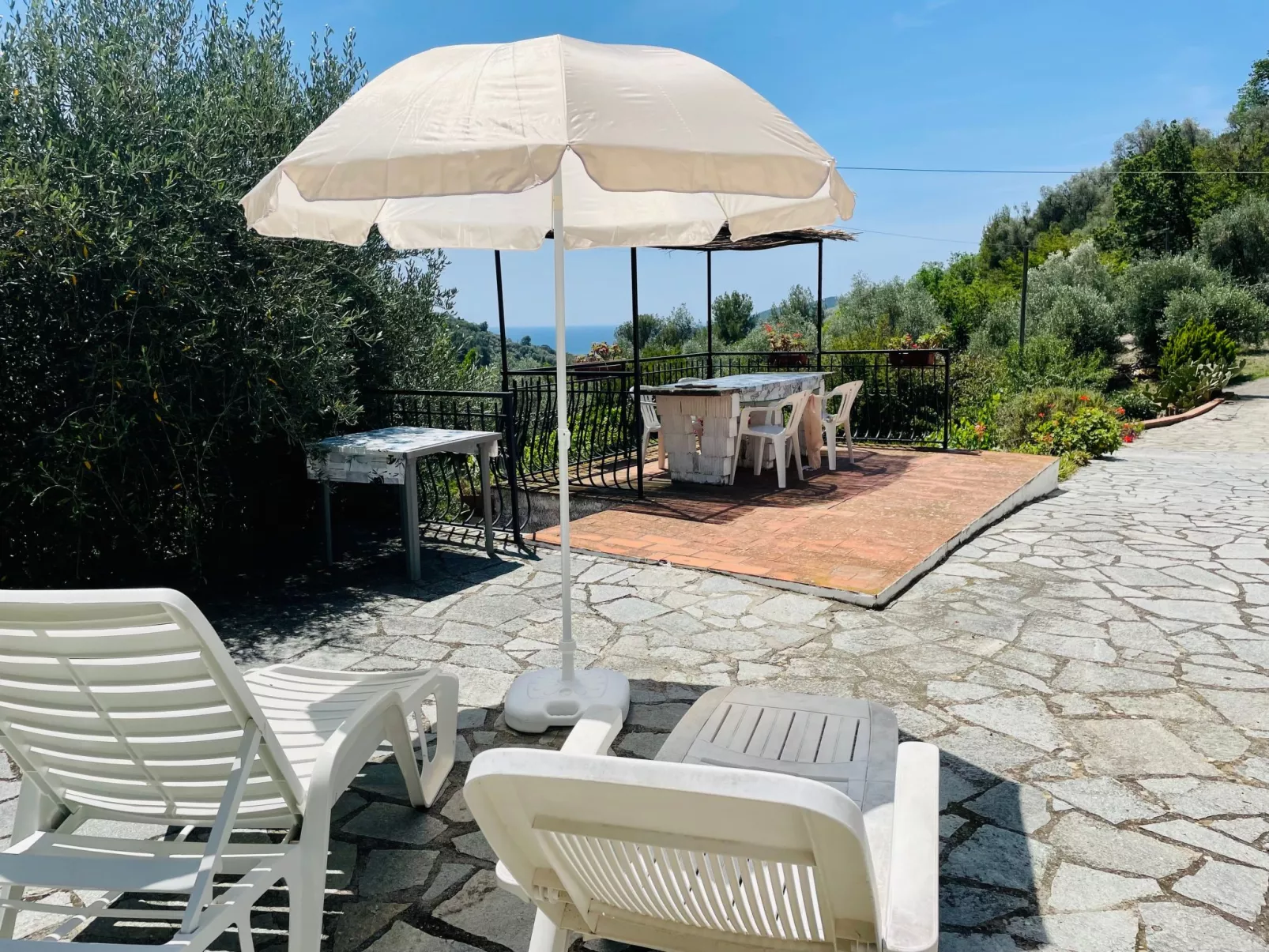 Casa Uliveto-Draußen