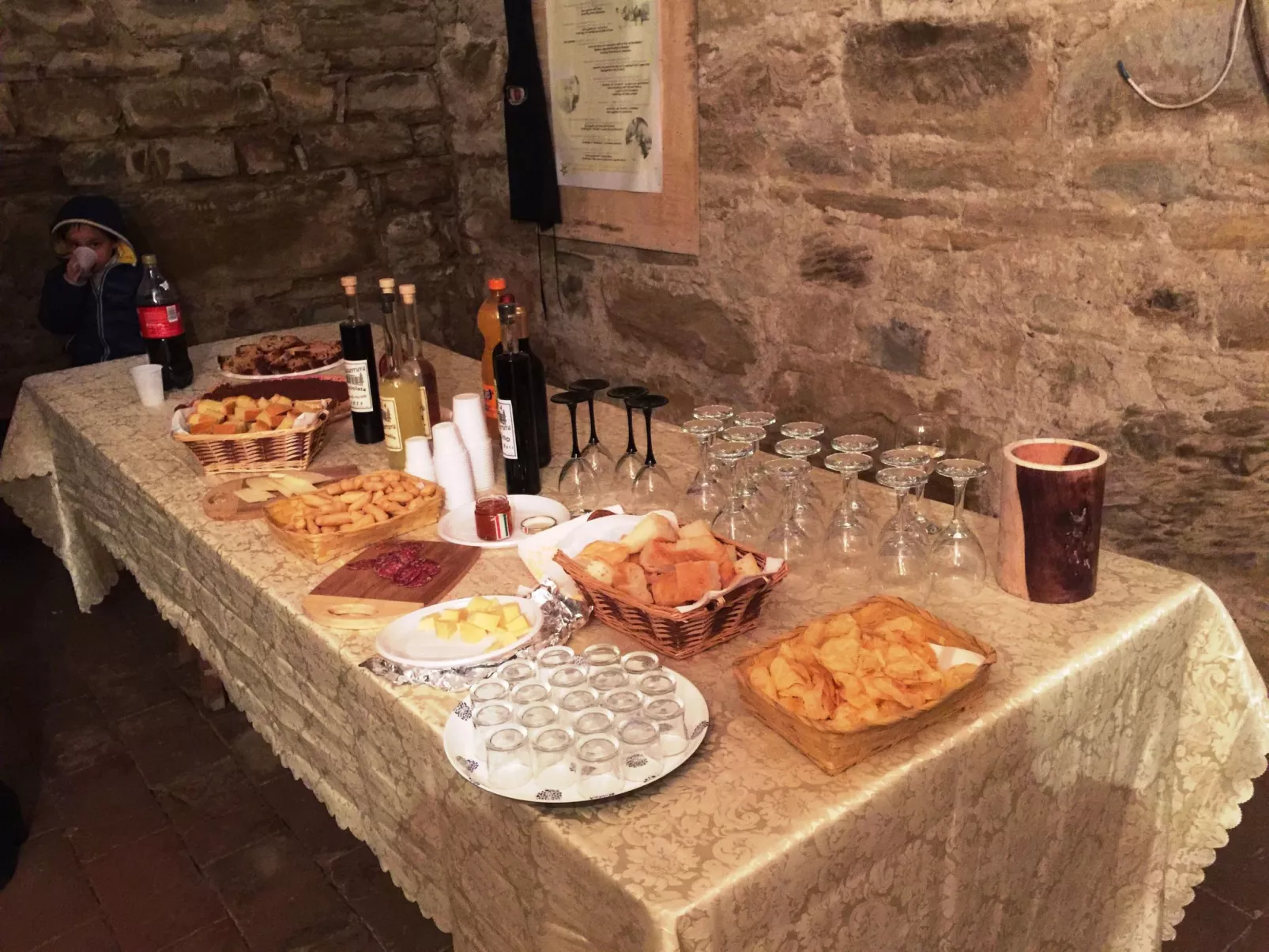 Haus für 11 Erwachsene und 9 Kinder in Apecchio-Inside