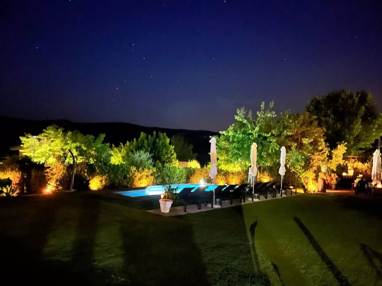 Gan Eden Nature House-Outside