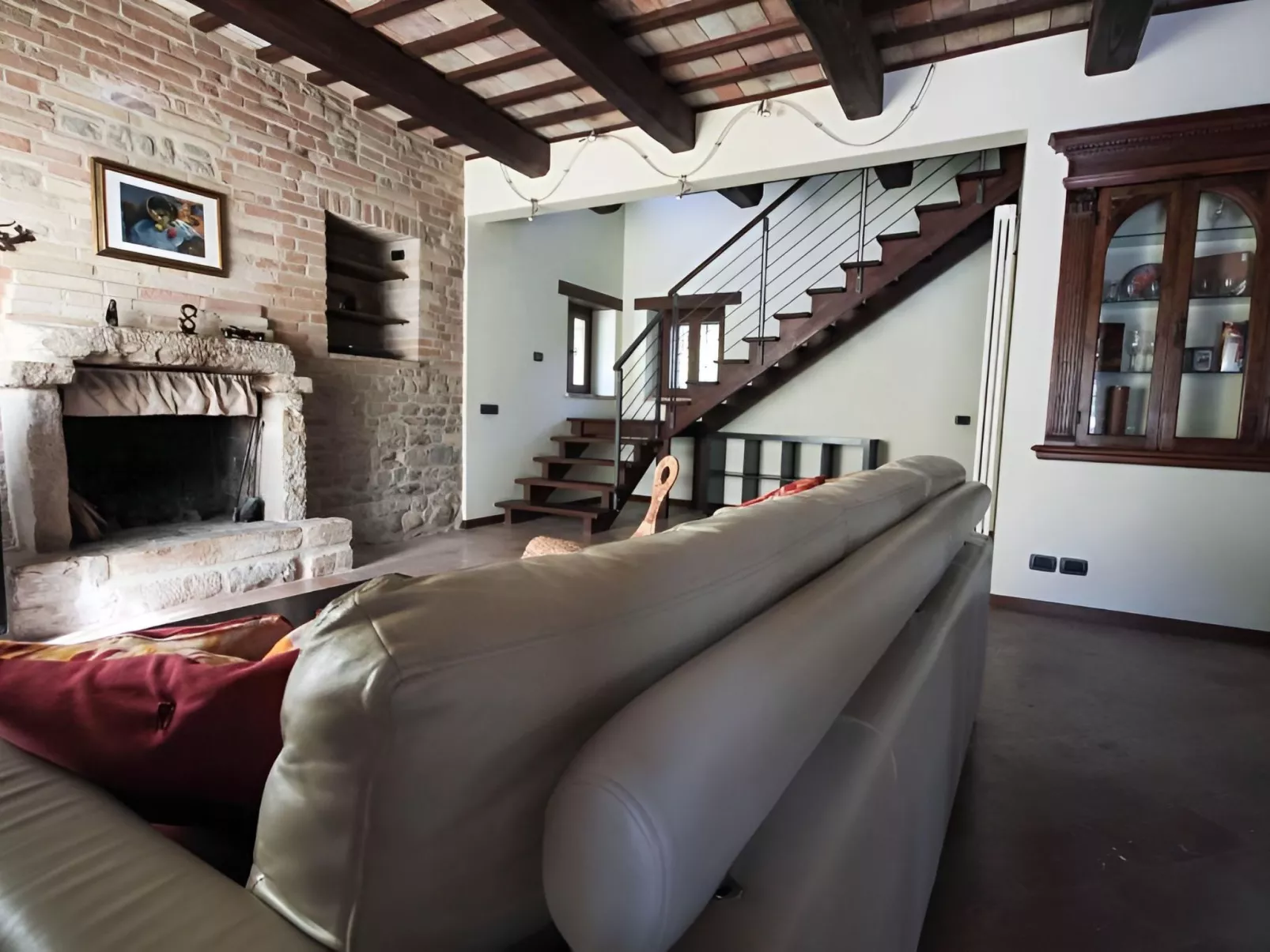 Ferienvilla 'Secret Montegiorgio-Dedans