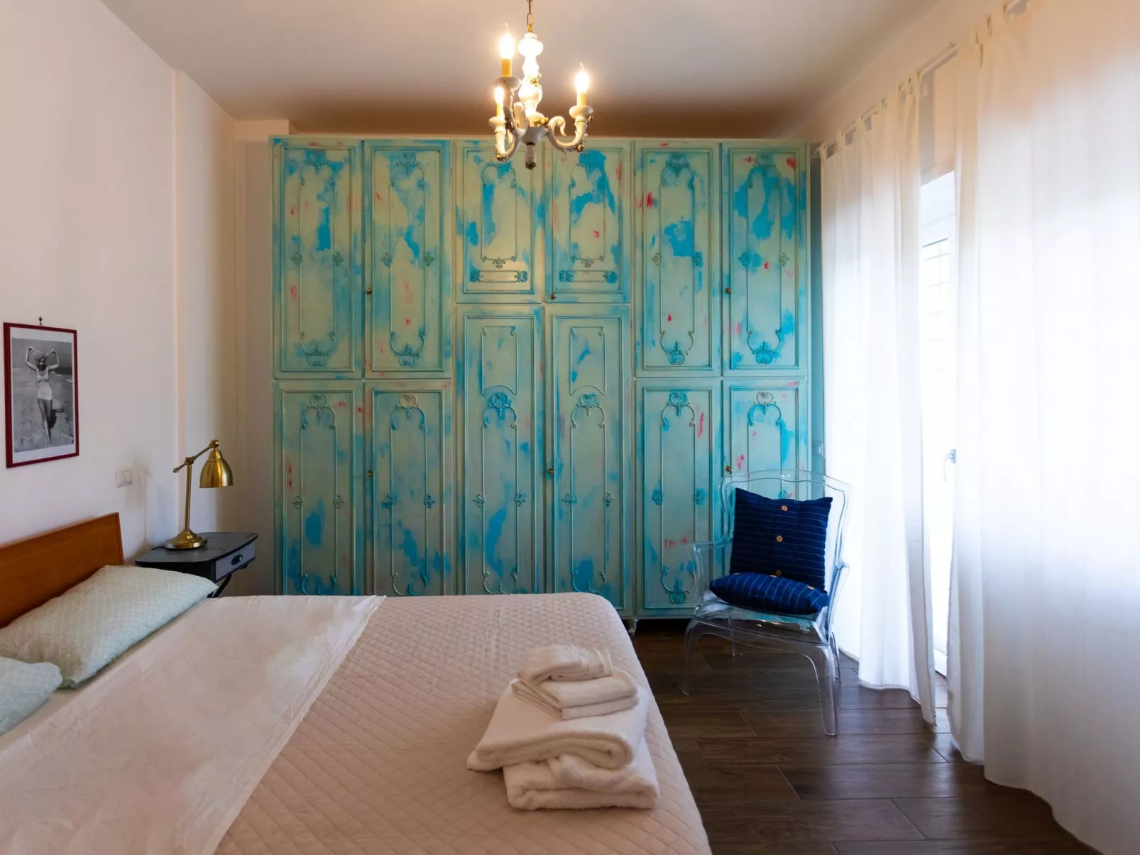 Wohnung mit großer Terrasse-Image-tags.info