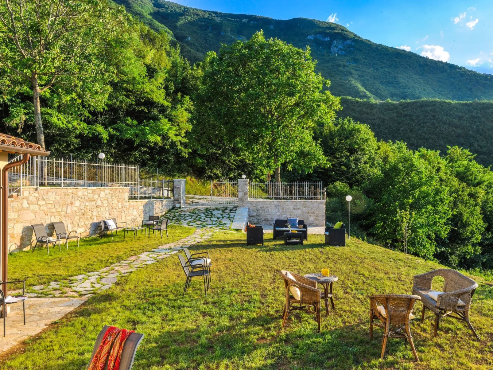 Acquanera - Marcheholiday, mit privatem Pool-Draußen