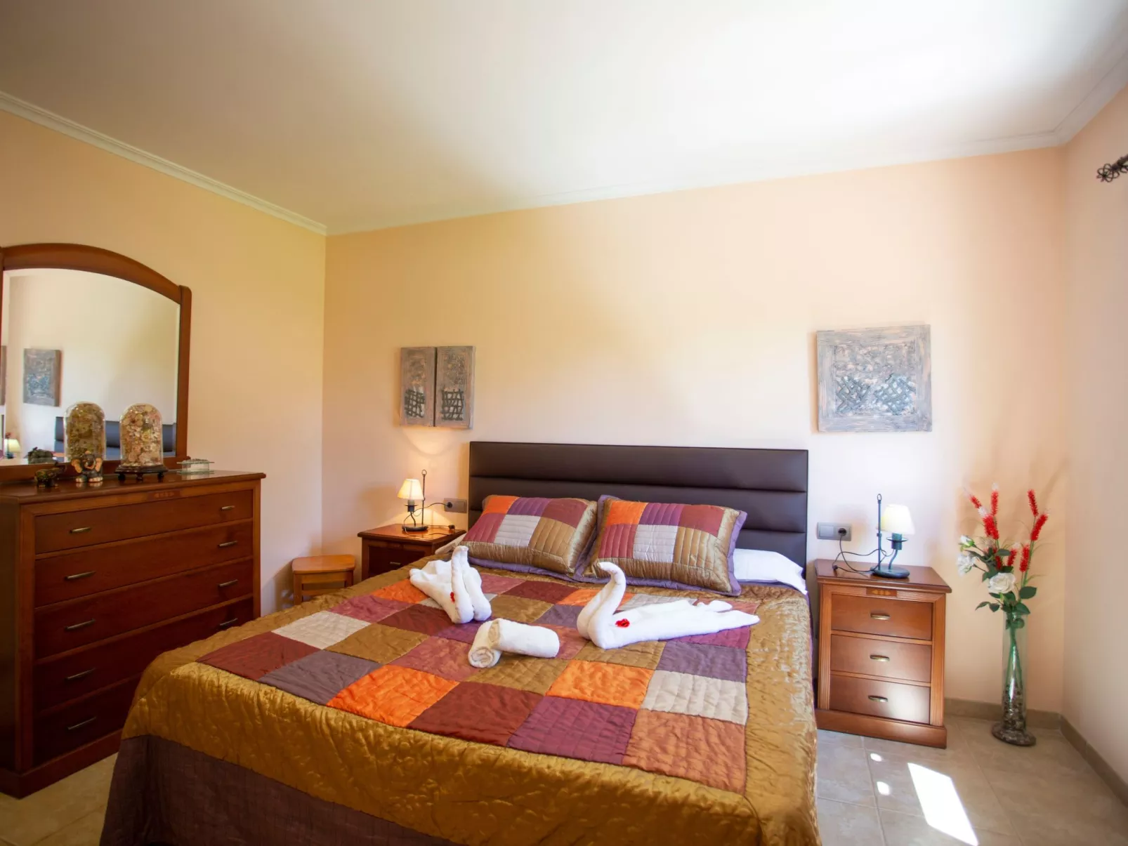 Finca Oliveres-Inside