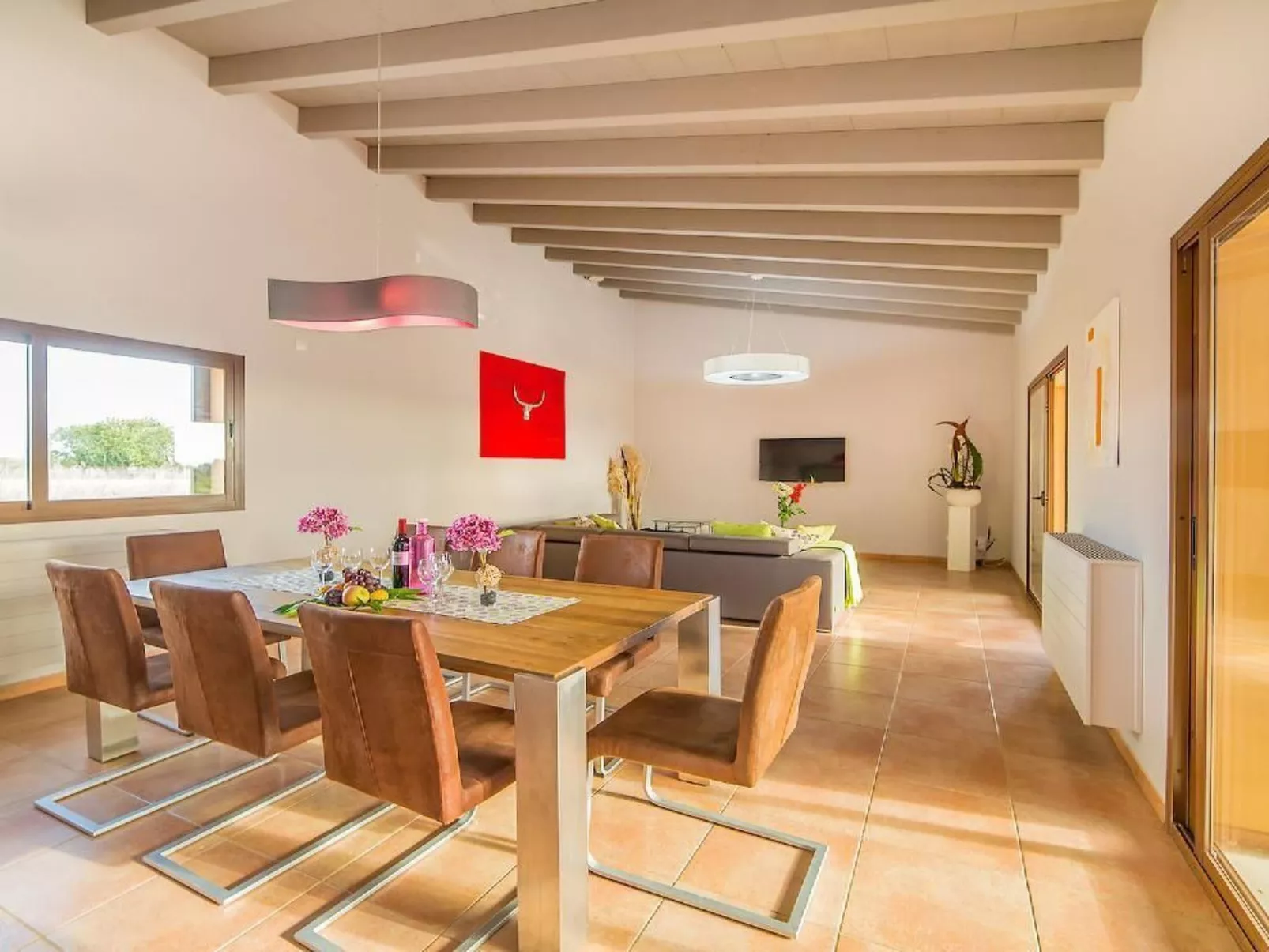 Tolles Ferienhaus in Campos mit Großem Pool-Dedans