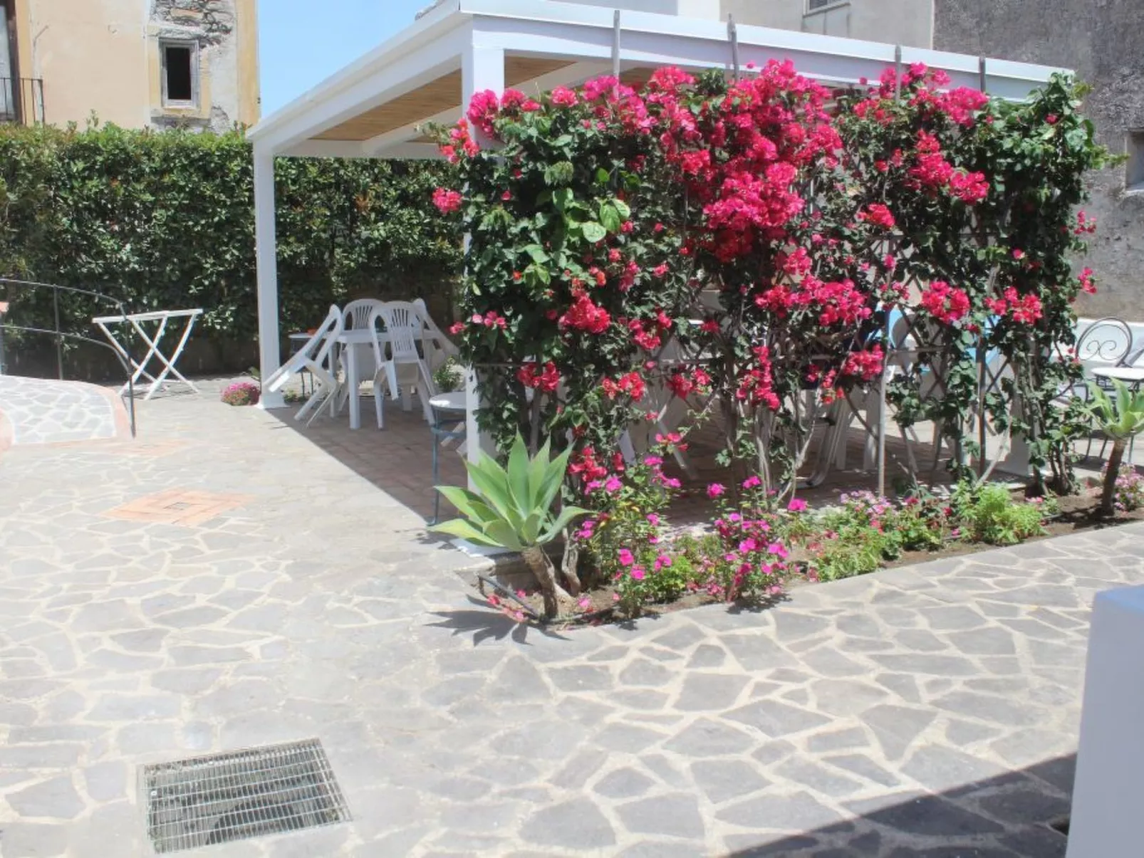 Wohnung in Lipari mit Terrasse-Image-tags.info