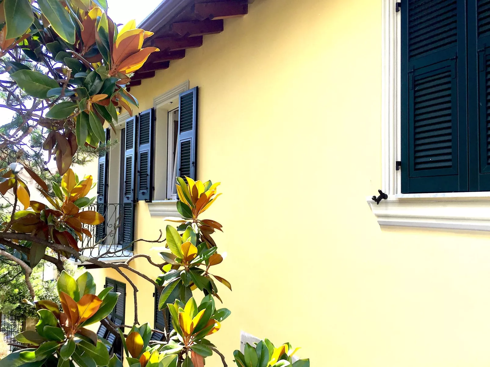 Penthouse mit Garten und privater Terrasse in Villa-Outside