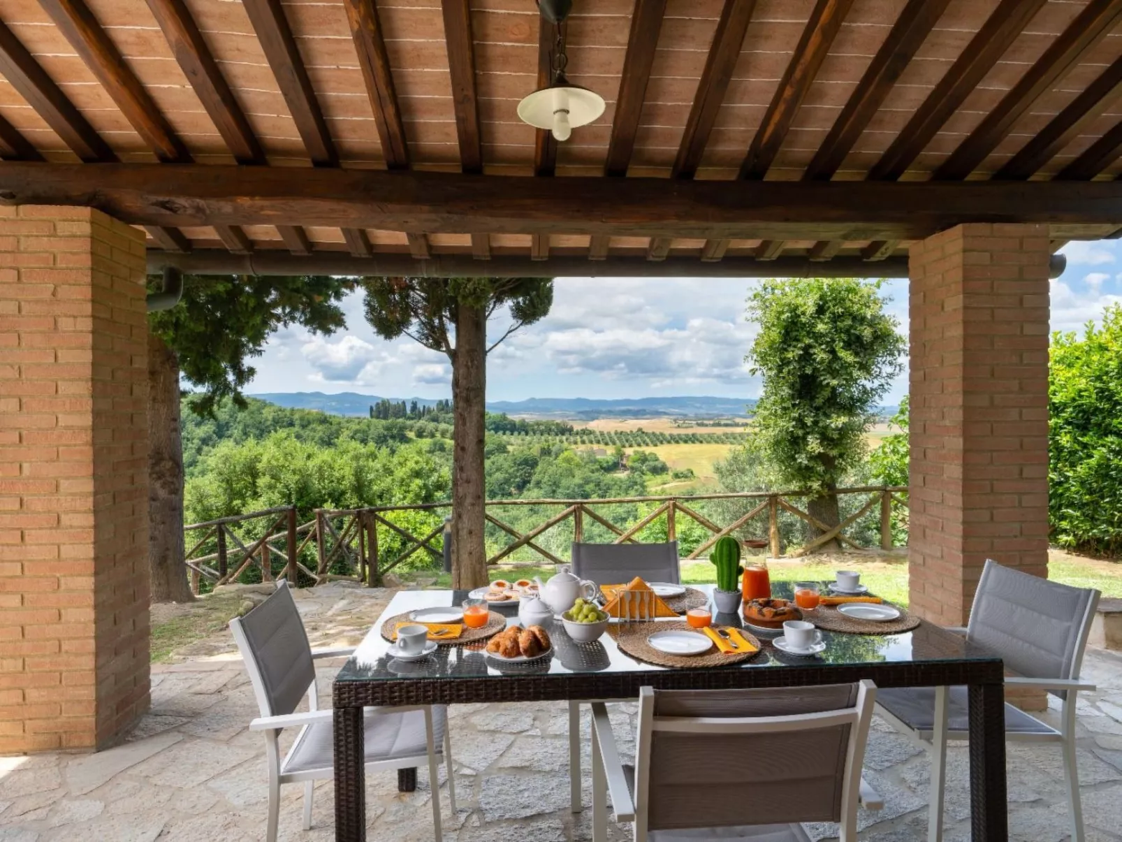 Villa Frantusina-Draußen