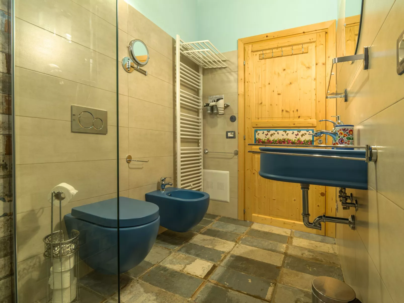 'Hortus la azurra'-Inside