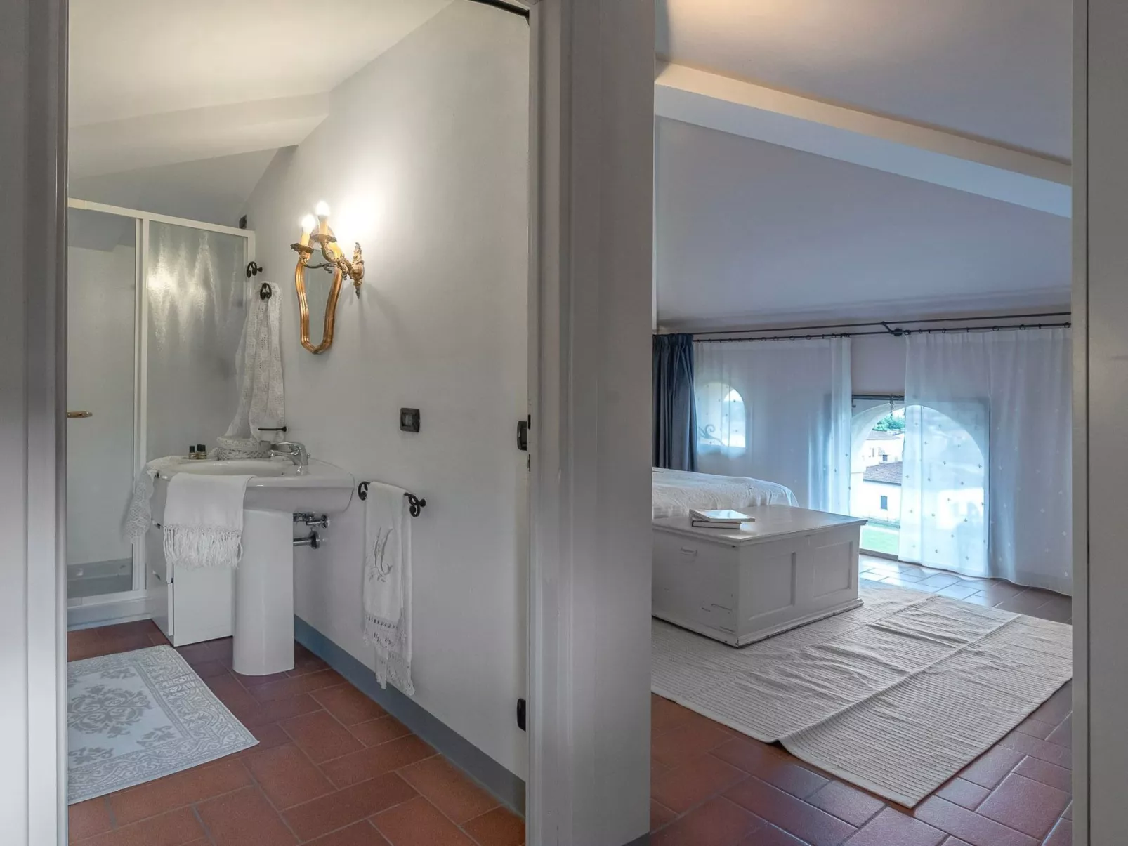 Zwei-Zimmer-Wohnung La Colombaia mit Garten-Inside