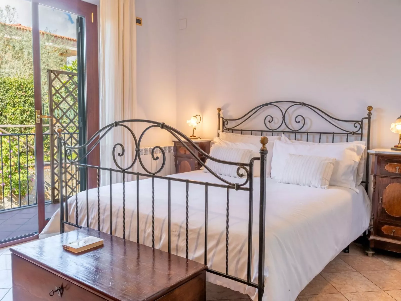 Ätna, Meer und Grün - Doppelzimmer-Drinnen