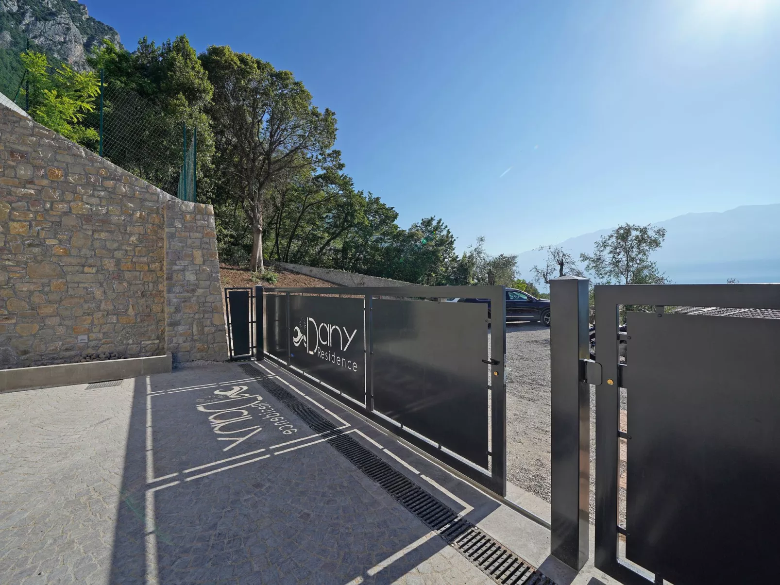 Residence Dany Drei-Zimmer-Wohnung 6 Betten-Dehors