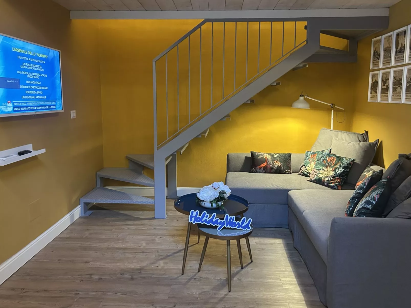 Carla B von Holiday World-Dedans