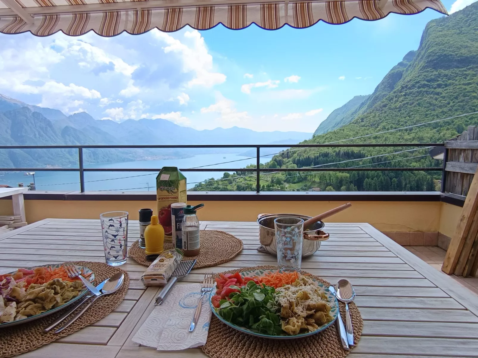 Le Terrazzwe - Drei-Zimmer-Wohnung mit Terrasse und Pool-Outside