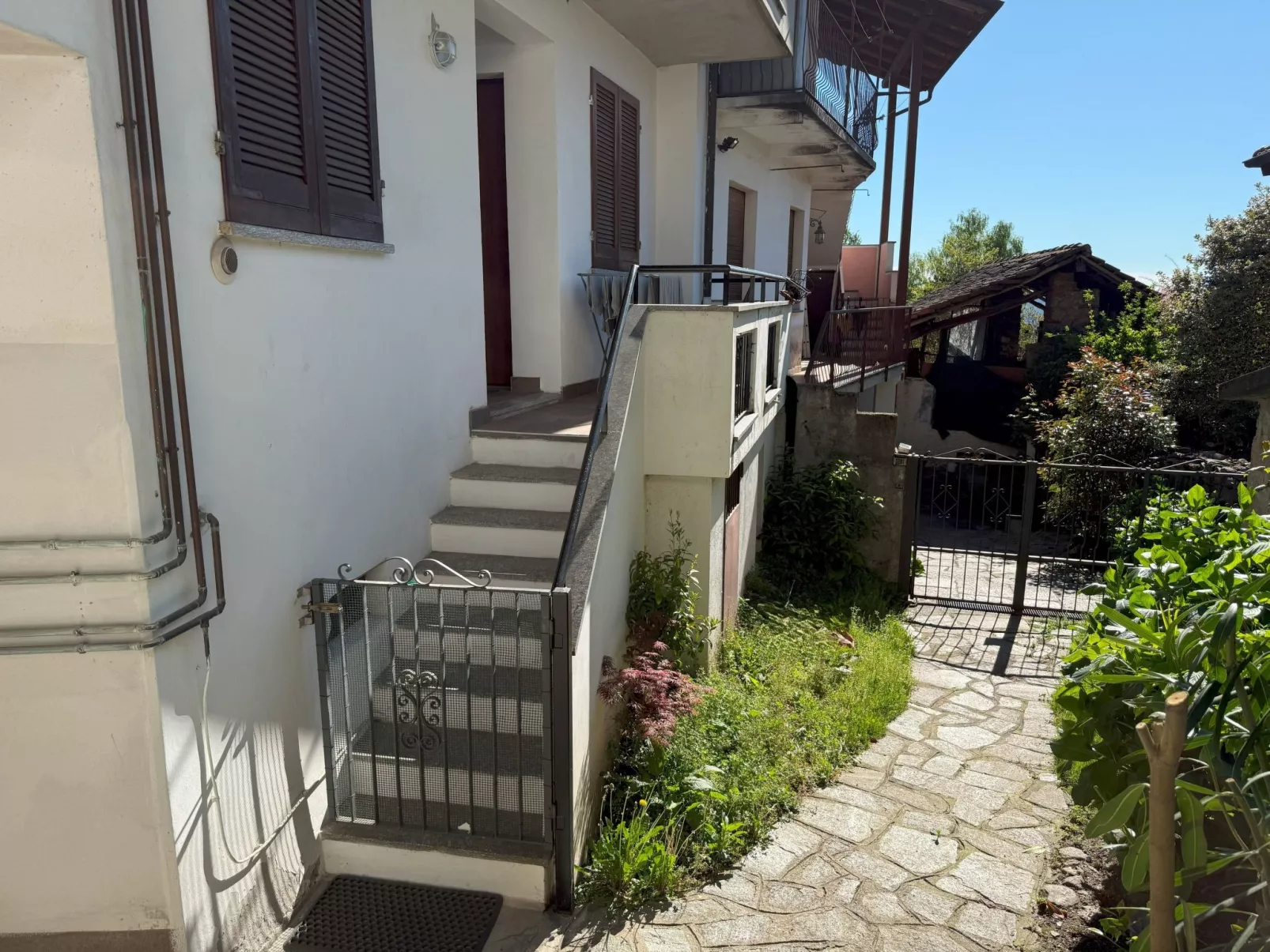 Neue moderne Seeüberdachung von Holiday World-Draußen