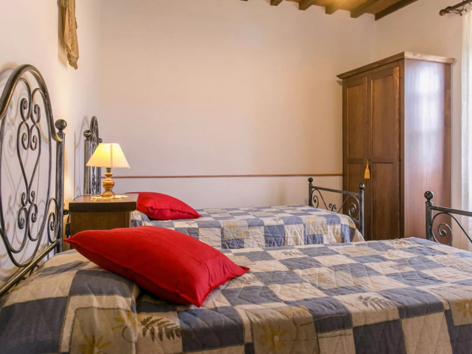 Villa mit privatem Pool in der Nähe von Cortona-Inside