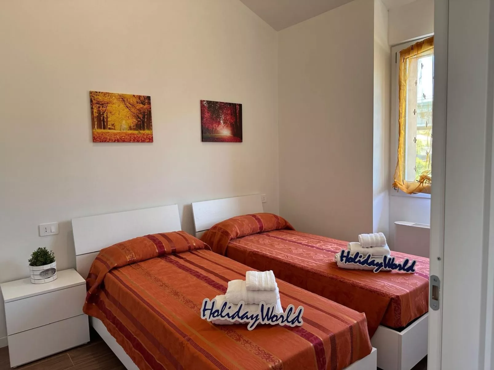 Oltre il Mare von Holiday World-Drinnen