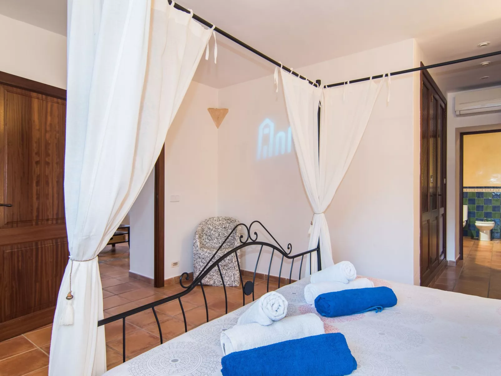 Luxuriöse Villa Can Revell-Drinnen