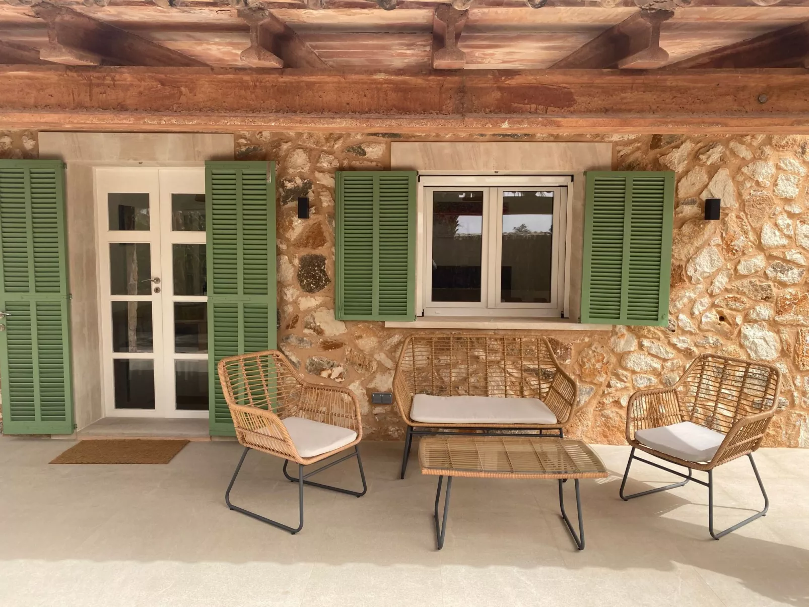 Idyllische Finca mit Garten und Pool-Outside