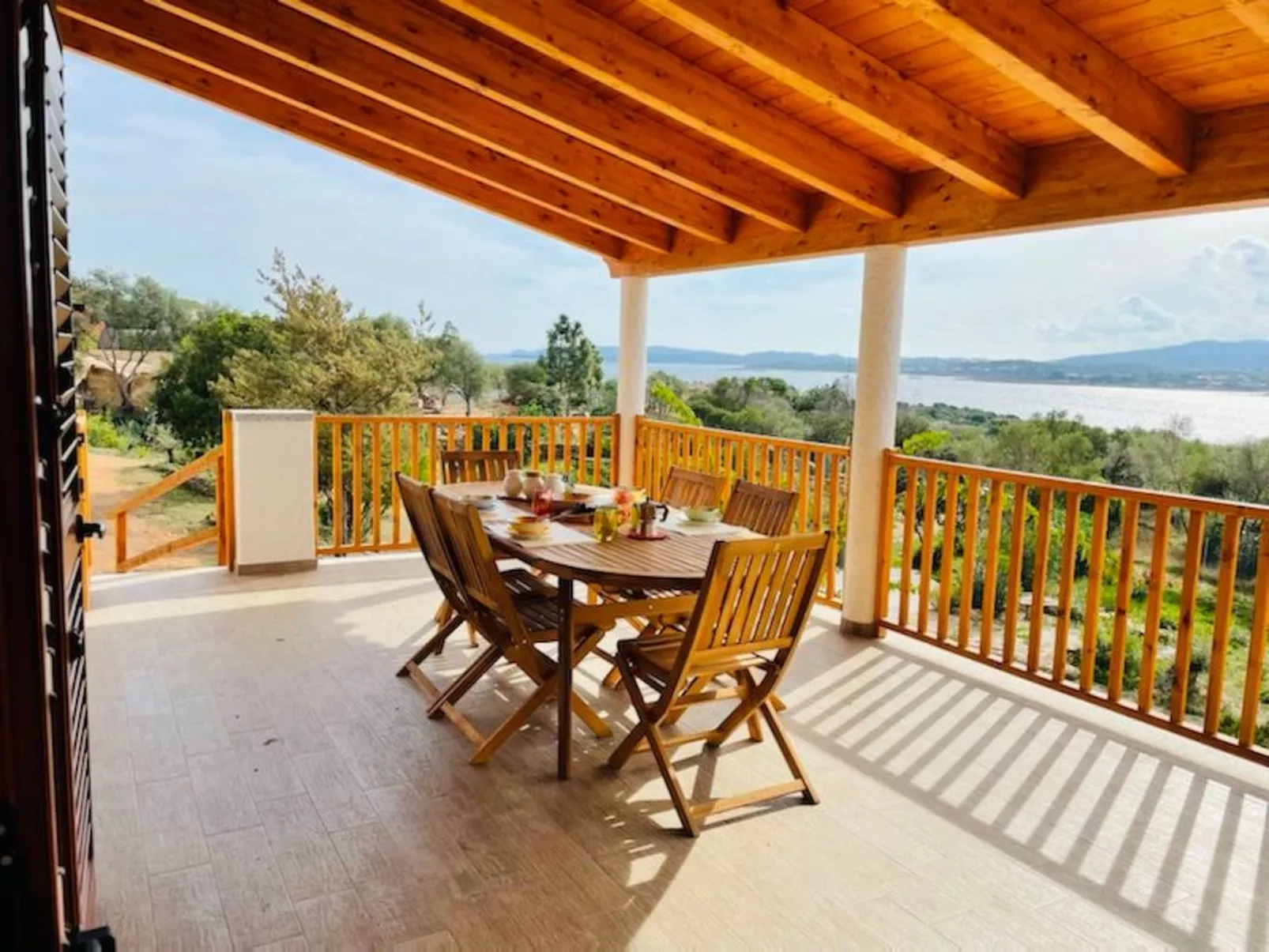 'Villa Ancora' in Strandnähe-Outside