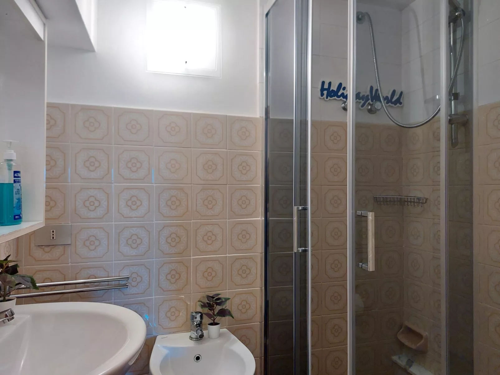 Für 4 Personen ca. 45 m&sup2; in Genua, Norditalien (Ligurien)-Inside